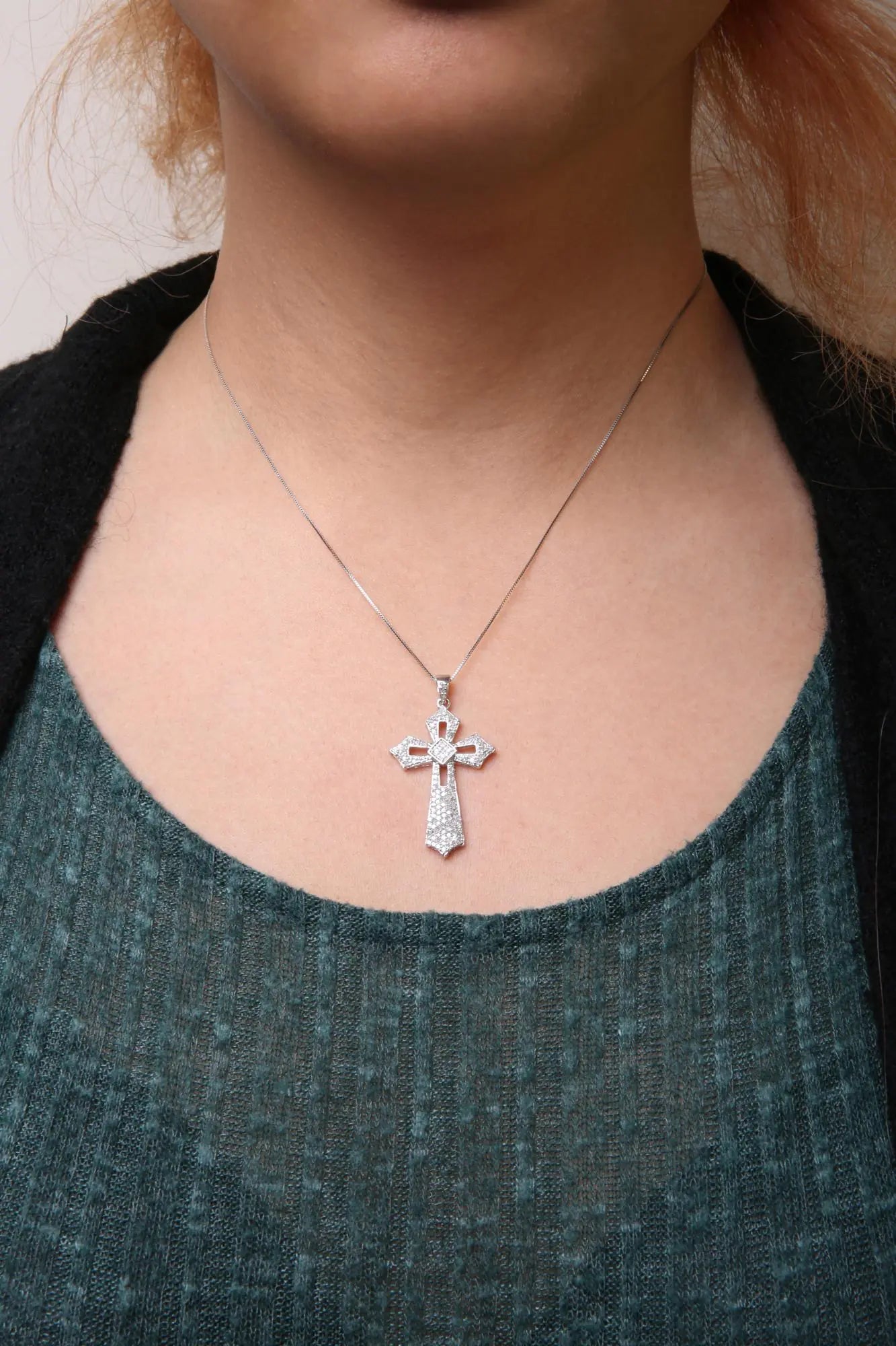 .925 Sterling Silver 1.00 Cttw Diamond Fleur De Lis Cross 18" Pendant Necklace (H - I Color, I2 - I3 Clarity) - Rieworkes