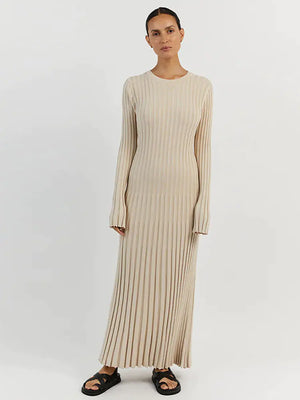 Ribbed Knit Maxi Dress: Elegant Autumn Style