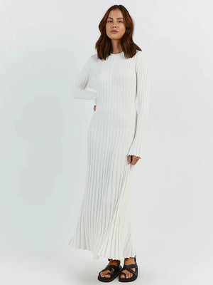 Ribbed Knit Maxi Dress: Elegant Autumn Style