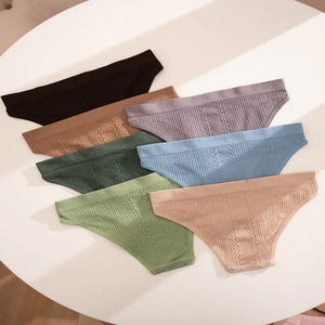 Elegant Comfortable Textured Panties Set of Seven