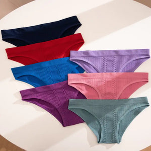 Elegant Comfortable Textured Panties Set of Seven